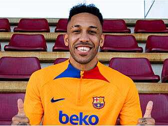 Barcelona confirm Aubameyang s...